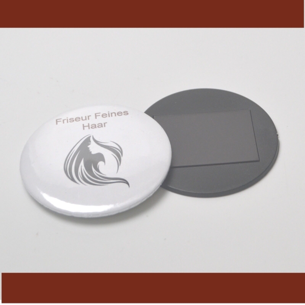 Buttons with magnet - sample